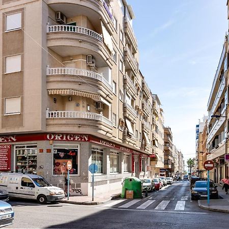 Apartamento Caballero De Rodas Torrevieja Exterior photo